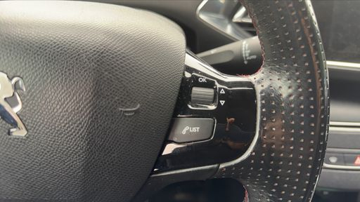 Peugeot 308 1.6 THP 270 - GTI – 2015 – 166825 km – Essence – Boîte Manuelle — photo 6