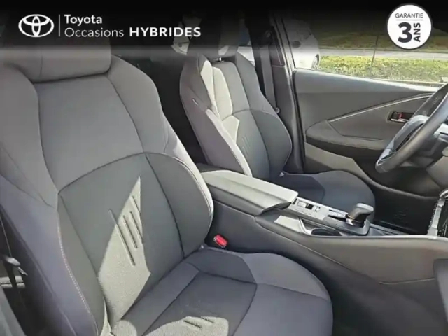 Toyota C-Hr 2.0 hybride rechargeable 225ch design ng23 — photo 12