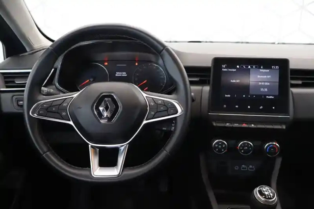Renault Clio tce 90 — photo 80
