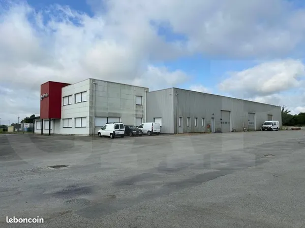 Local 1 901 m²
