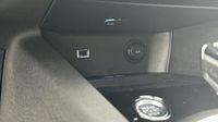 Peugeot 3008 HYBRID 225ch GT e-EAT8 — photo 19