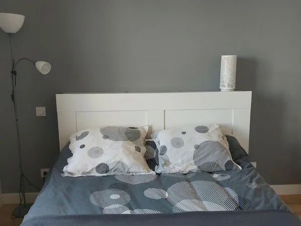 Location chambre meublée +parking