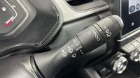 Renault Captur 1.0 TCe 90ch Techno — photo 26