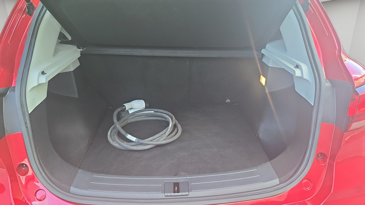 MG ZS EV Autonomie Standard 51kWh - 130 kW 2WD — photo 14