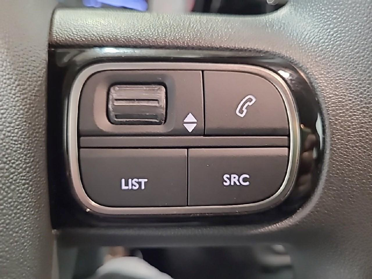 Citroën C3 puretech 110 s&s eat6 shine — photo 18