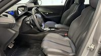 Peugeot 2008 1.2 PureTech 130ch S&S GT EAT8 — photo 12