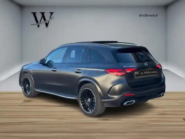 Mercedes Glc 300 de hybrid eq 4matic am — photo 3