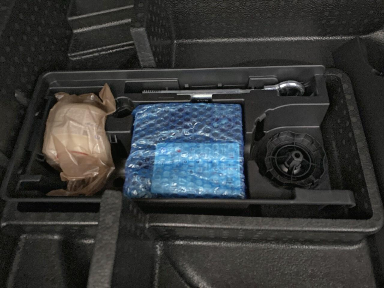 Peugeot 308 sw hybrid 145 e-dcs6 allure — photo 12