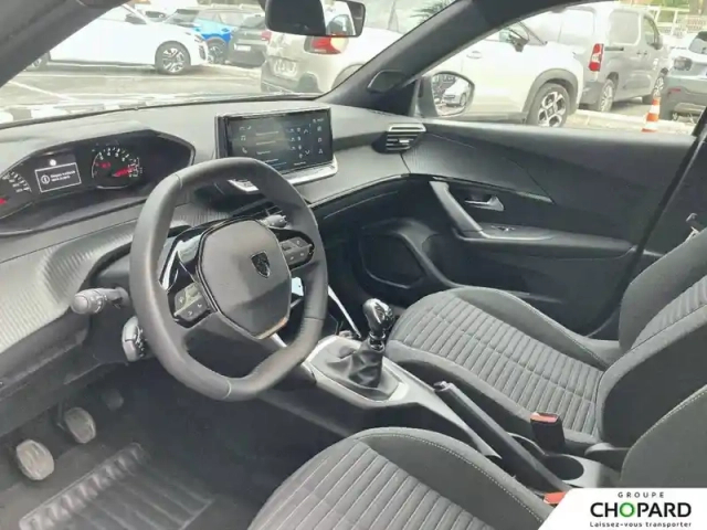 Peugeot 2008 puretech 100 s&amp;s bvm6 — photo 10
