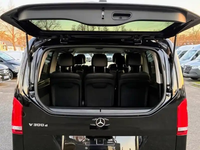 Mercedes Cla sse v 300 d extra-long avan — photo 39