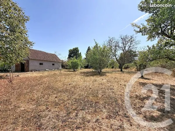 Terrain 1 886 m² Cesset