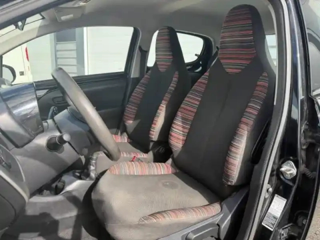 Citroën C1 vti 68 feel 5p — photo 8