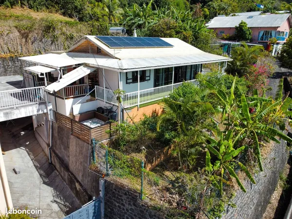 Maison Bourbon Bois 109m² + Terrain constructible - L'Entre-Deux