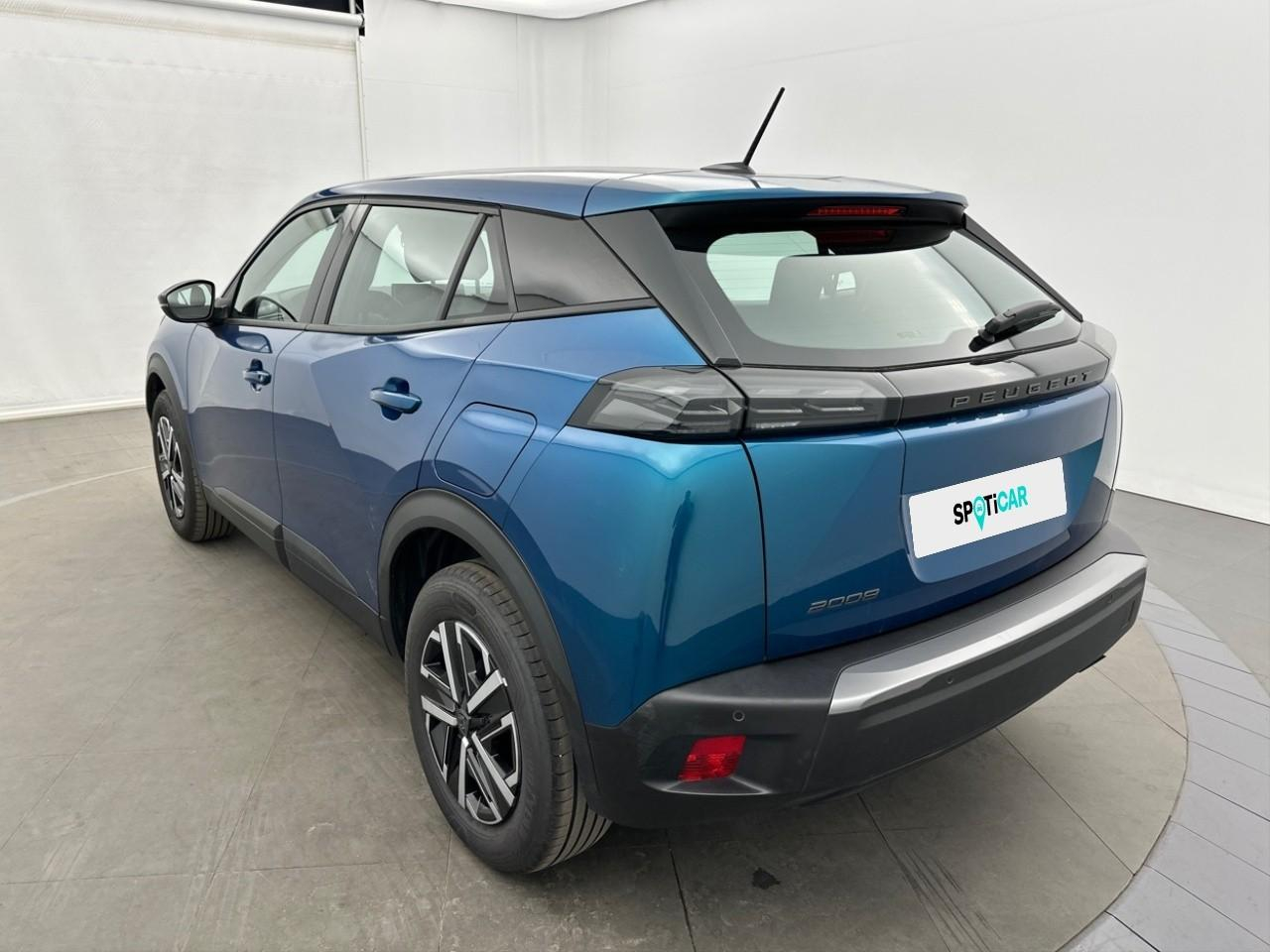 Peugeot 2008 100 s&s bvm6 style — photo 6