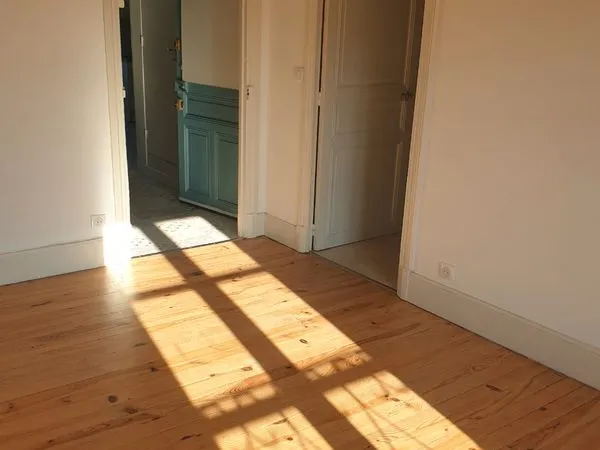 URGENT Appartement T4 cahors centre