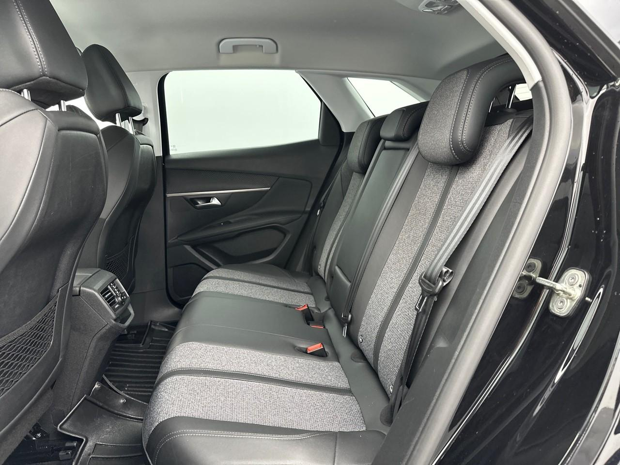 Peugeot 3008 puretech 130ch s&s bvm6 allure — photo 12