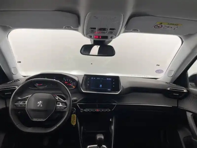 Peugeot 2008 puretech 100 s&amp;s bvm6 — photo 94