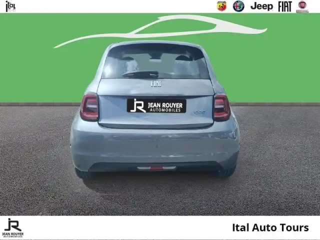 Fiat 500 e/electrique 118ch pack confort my23/eligible prime cee — photo 5