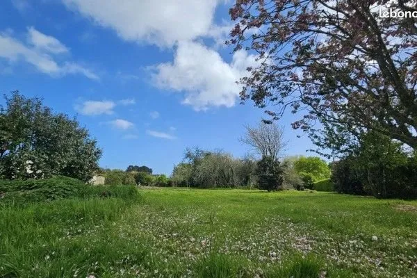Terrain 639 m² Fouesnant