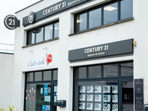 Local commercial 132 m²