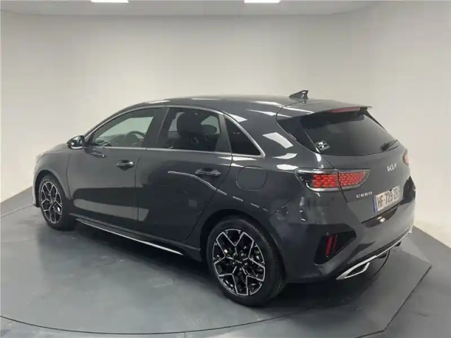 Kia Ceed 1.5 t-gdi 140 ch dct7 — photo 16
