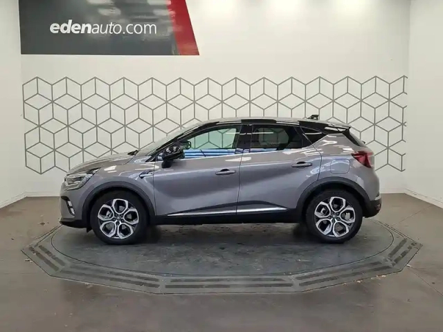 Renault Captur e-tech plug-in 160 — photo 2