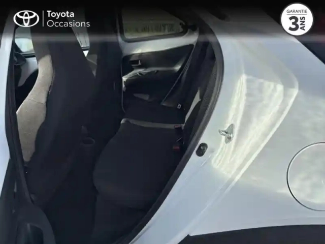 Toyota Aygo X 1.0 vvt-i 72ch dynamic my23 — photo 12