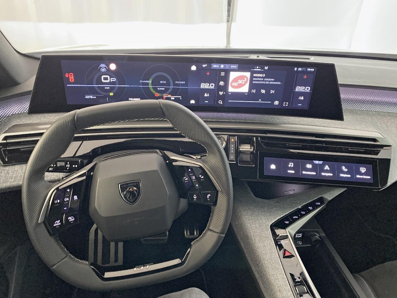 Peugeot 3008 hybrid 145 e-dcs6 gt — photo 15