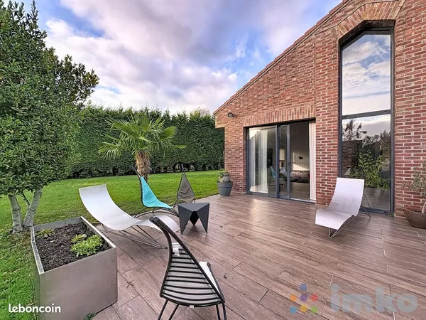 Maison 12 pièces 183 m²