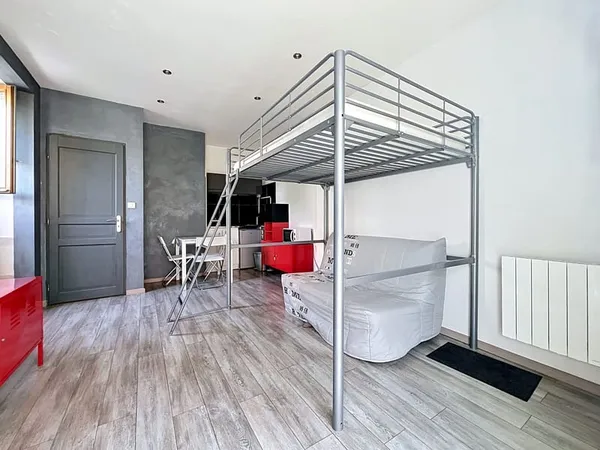 Dépt ISERE(38) - A LOUER - Studio meublé 1 pièce de 19m2, LA