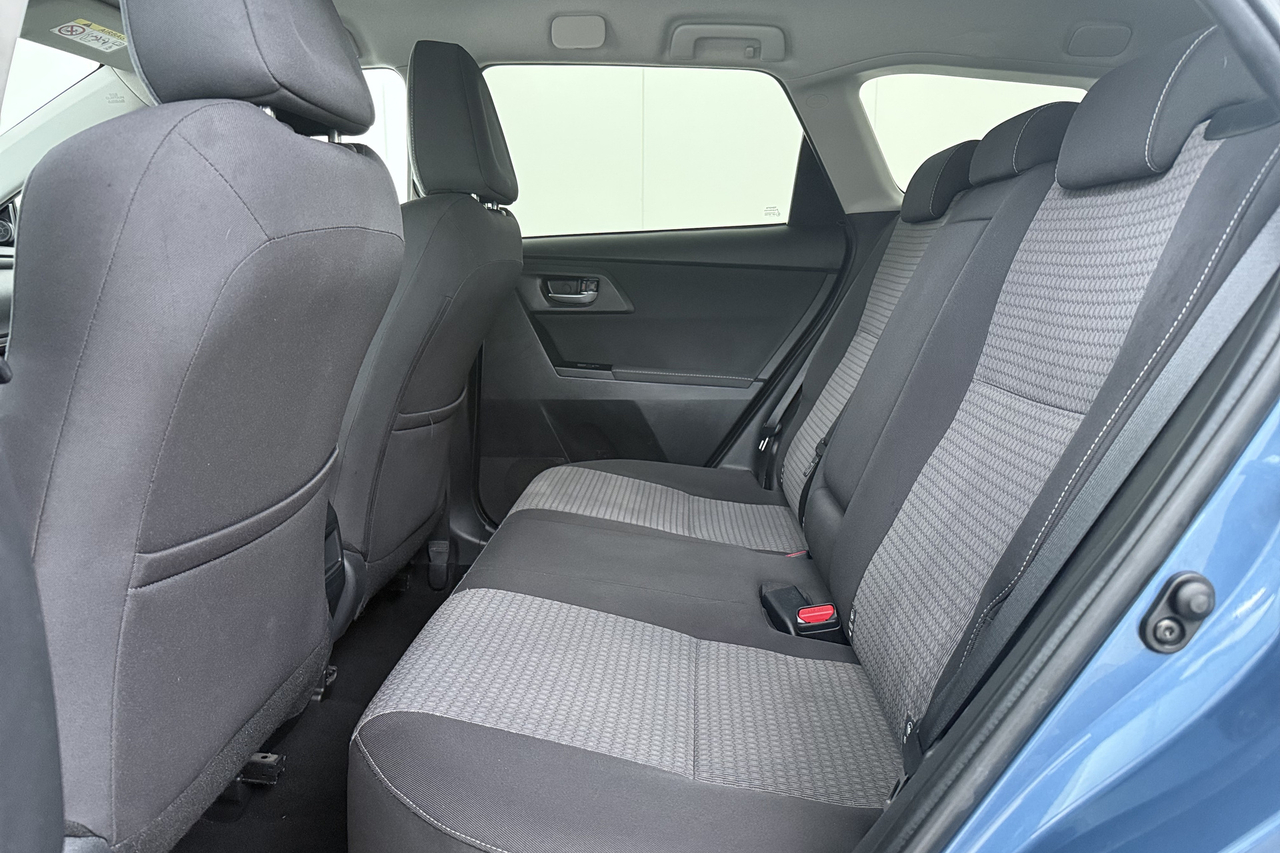 Toyota Auris Touring Sports — photo 8