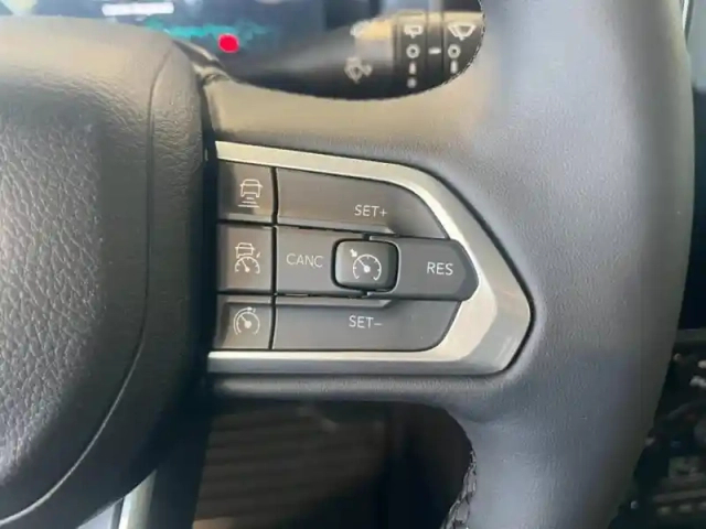 Jeep Renegade 1.3 turbo t4 190ch phev 4xe summit bva6 eawd — photo 12