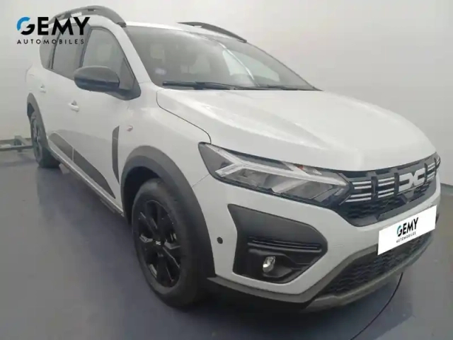 Dacia Jogger tce 110 5 places — photo 19