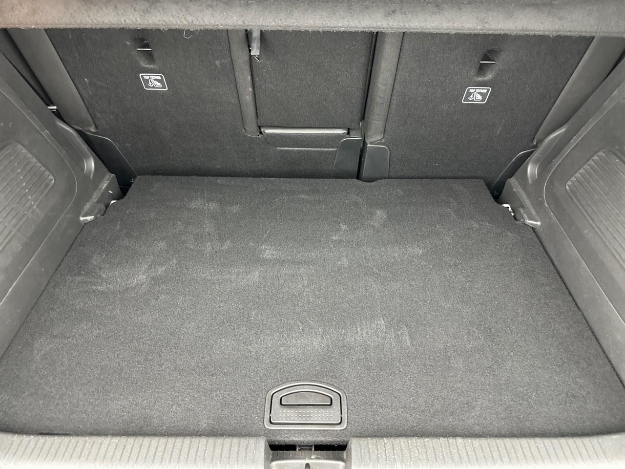 Opel Crossland 1.2 turbo 110 ch bvm6 gs line — photo 6