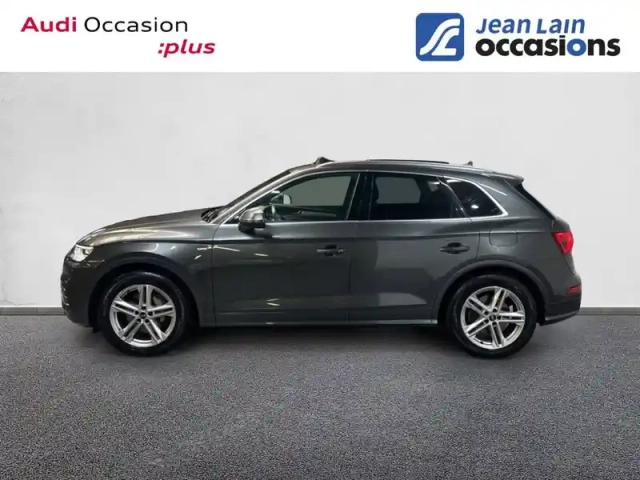Audi Q5 55 tfsi e 367 s tronic 7 quattro — photo 8
