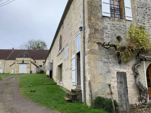 Maison 6 pièces 450 m²