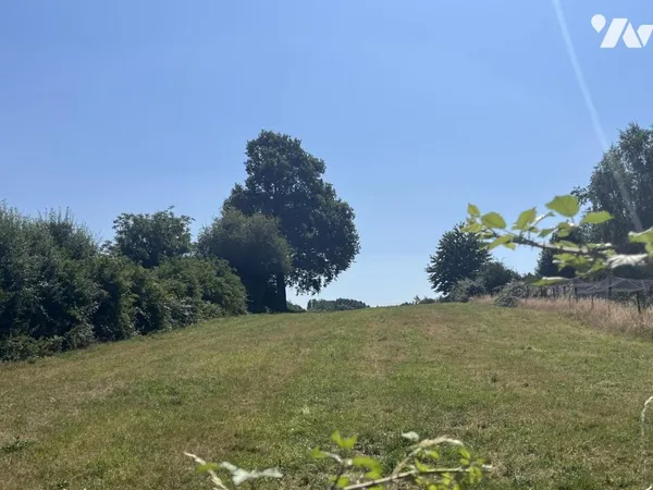 Terrain 1863 m²