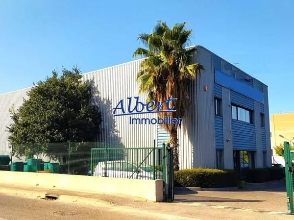 Bureaux 84 m²
