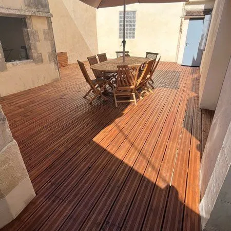Loue 3 pièces calme et meublés avec terrasse