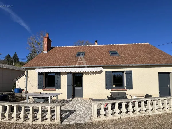 Maison - Pontlevoy - 107 m²