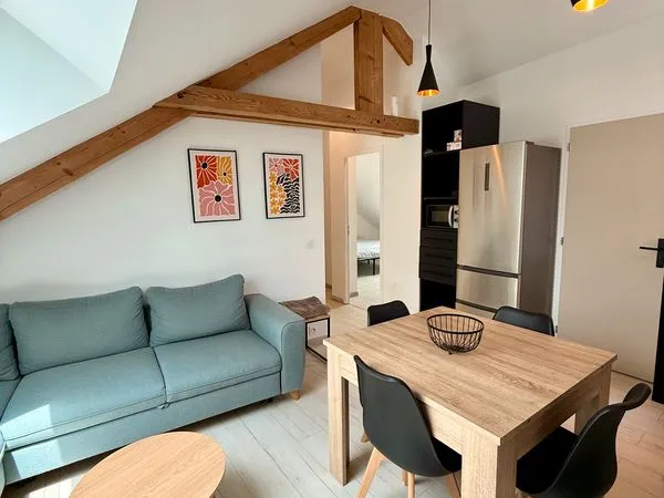 T2 meublé 43 m² entièrement rénové - Rieupeyroux