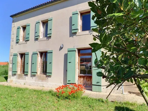Maison 6 pièces 157 m²