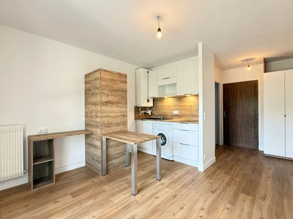 Studio 1 pièce 19 m²