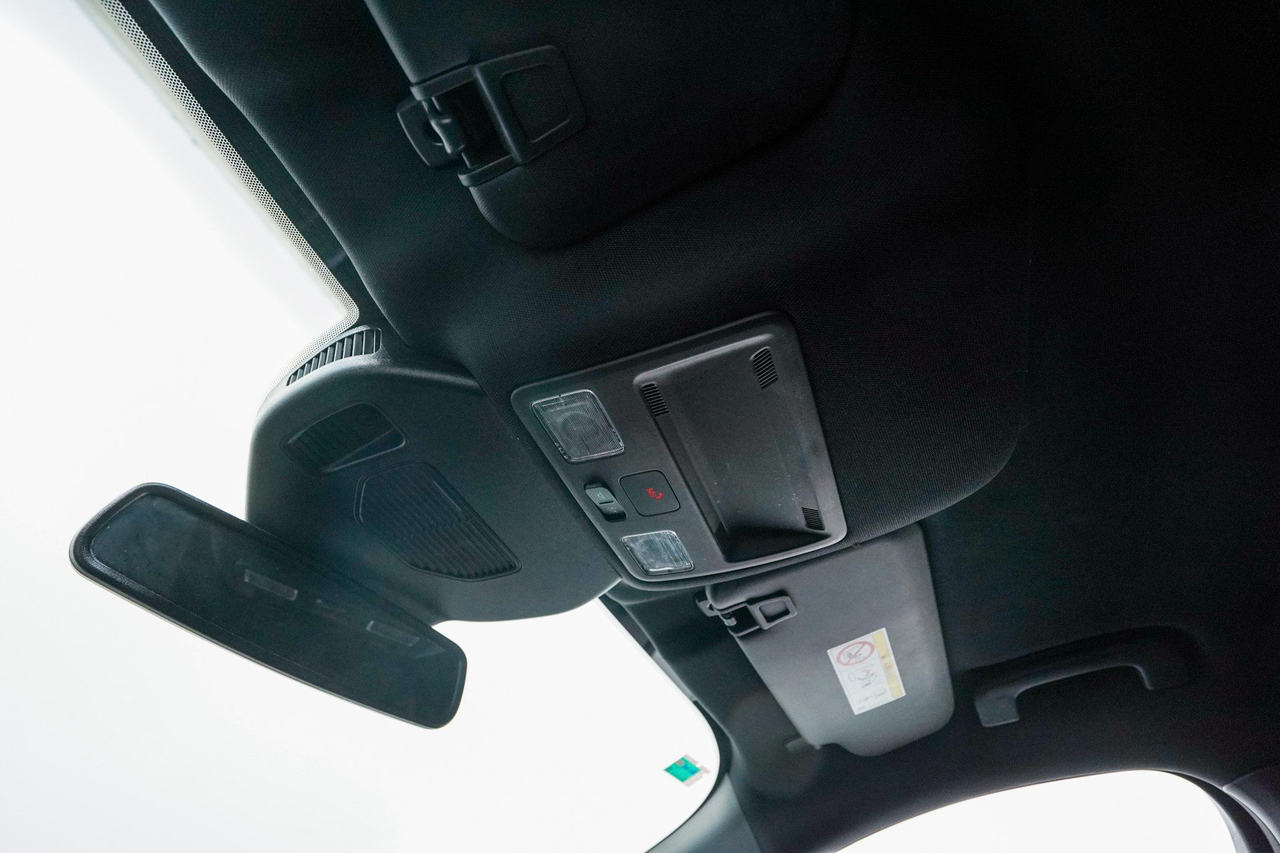 Ford Kuga — photo 31
