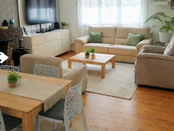 T4 lumineux 82 m² - 3 ch - garage - balcon - clim - Très bon état