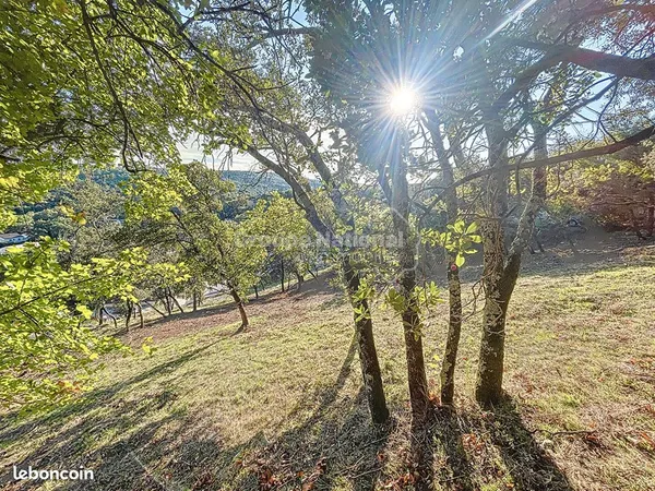 Terrain 1500 m² ROCHEGUDE