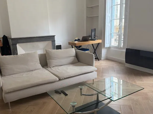 Bel appartement F3 meublé