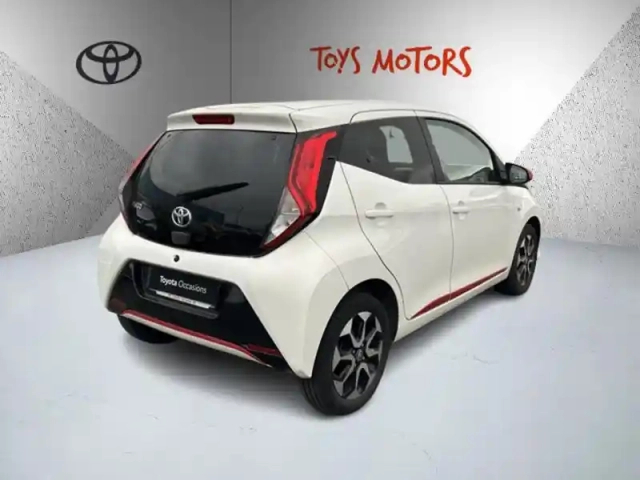 Toyota Aygo 1.0 vvt-i x-play — photo 5