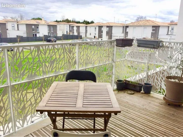 Appartement T3 de 62m2 Récent, Meublé, Balcon 7m2, dressing, parking et Climatisé