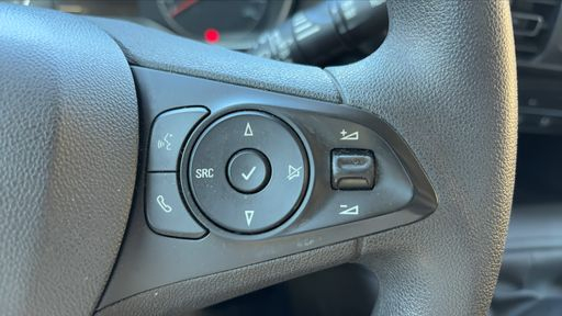 Opel Combo Life 1.2 Turbo 110 - Enjoy – 2019 – 80478 km – Essence – Boîte Manuelle — photo 3